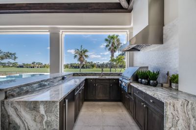 Outdoor Kitchen Construction